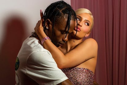 kylie jenner travis scott relationship.jpg