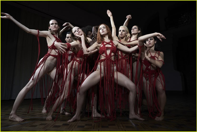 dakota-johnson-suspiria-trailer-01.jpg