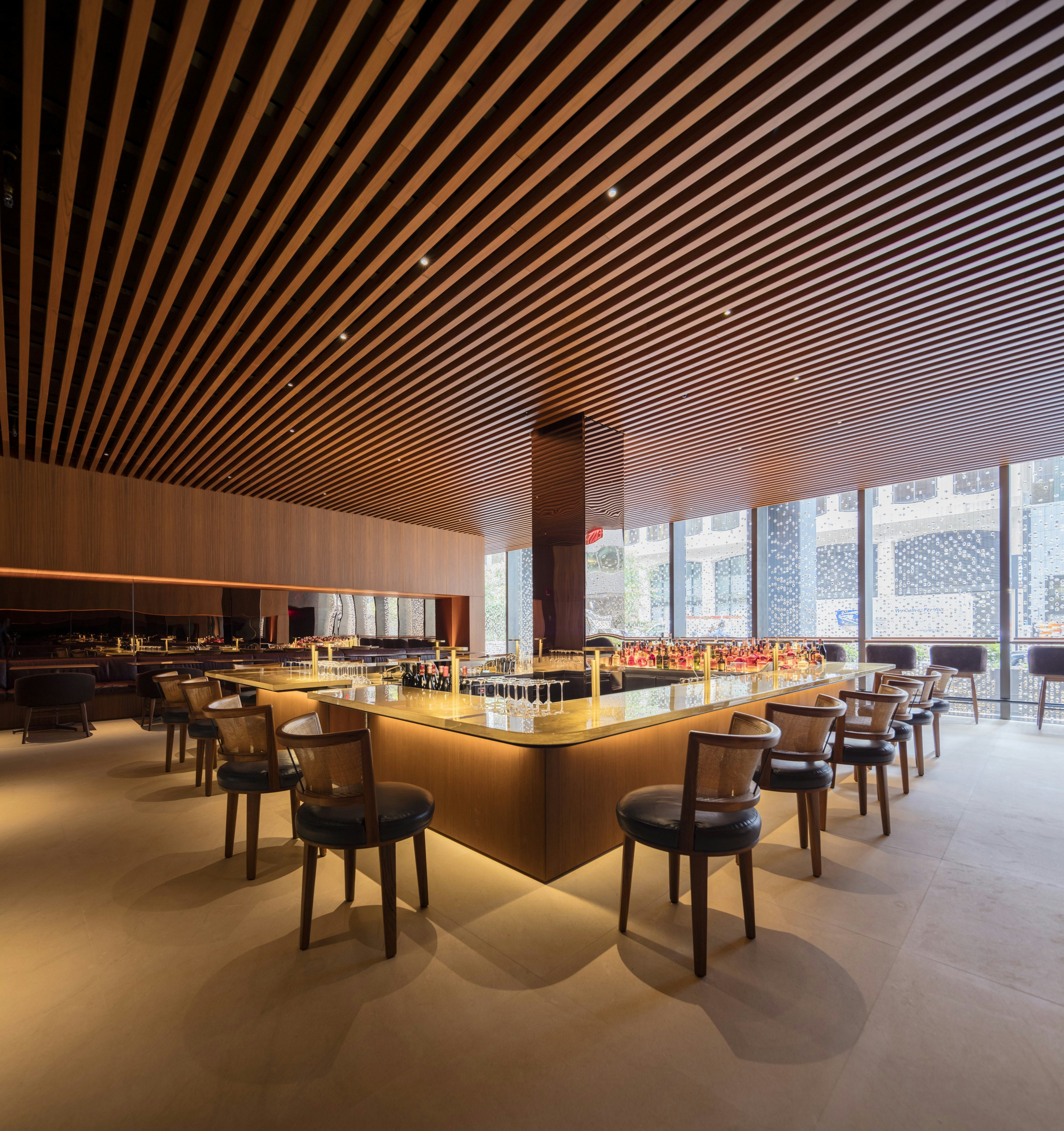 The Four Seasons_Bar Room_ Fernando Guerra.JPG
