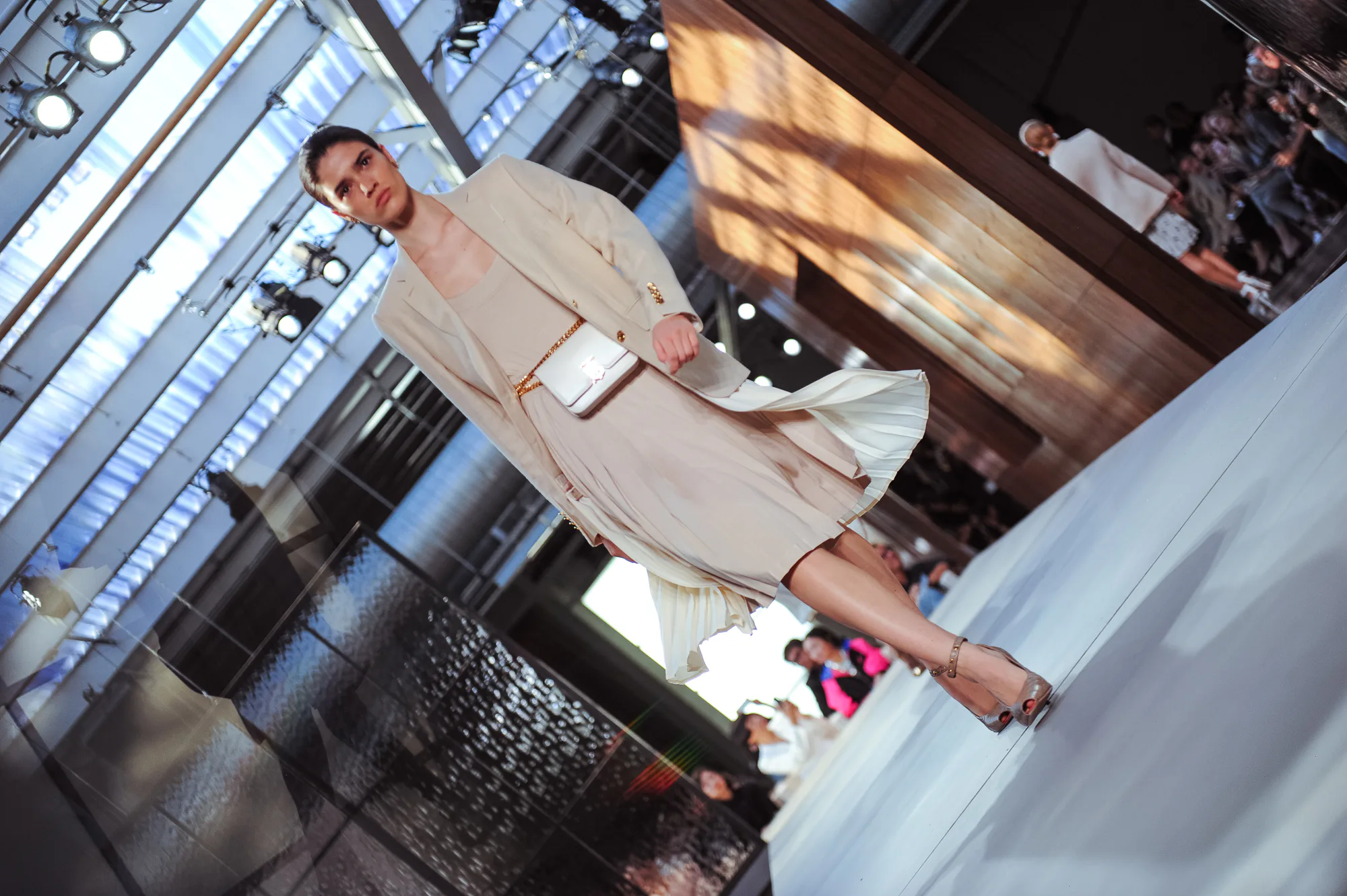 Inside Riccardo Tisci’s First Burberry Show at London Fashion Week, a ...