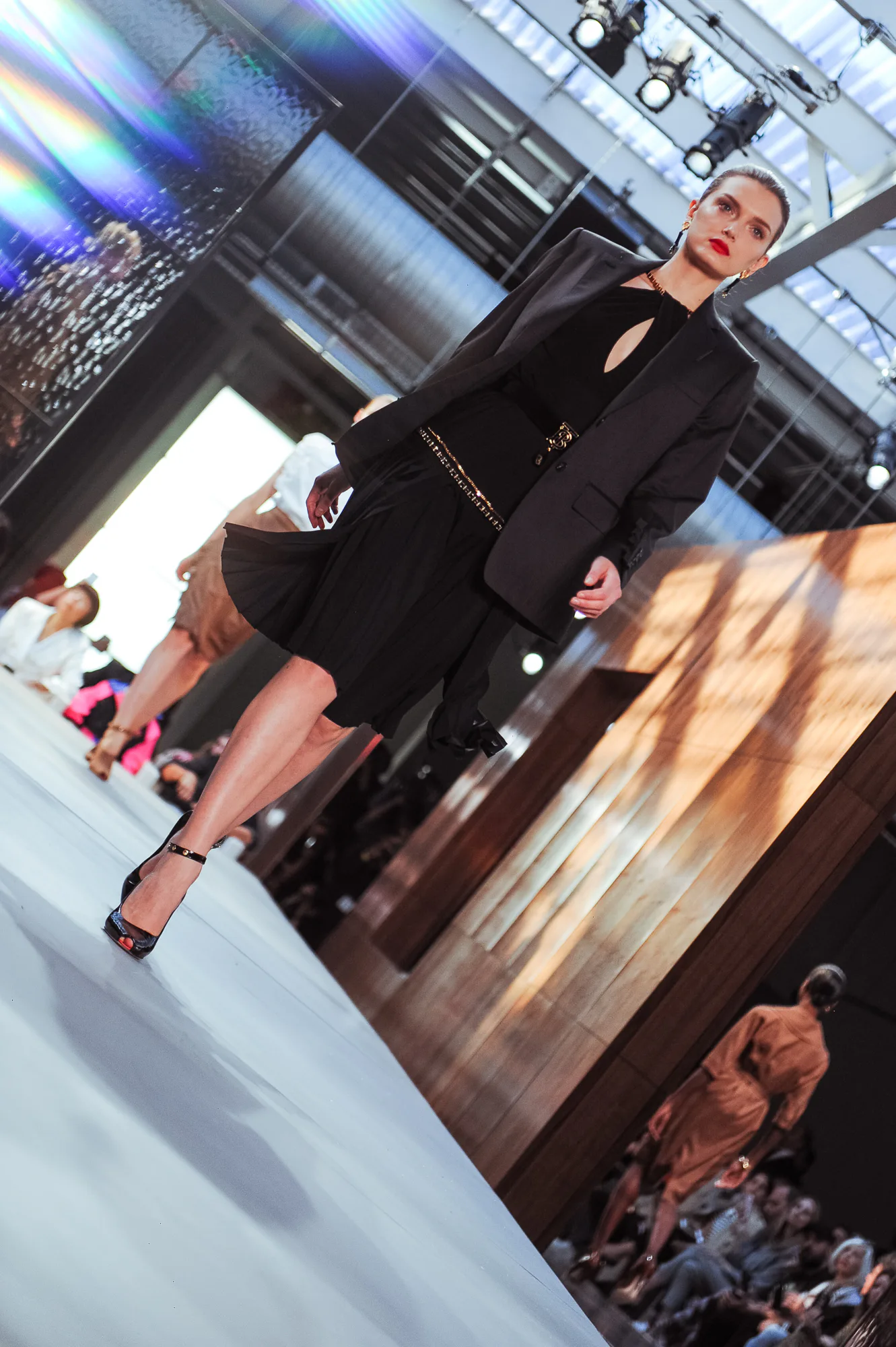 Inside Riccardo Tisci’s First Burberry Show at London Fashion Week, a ...