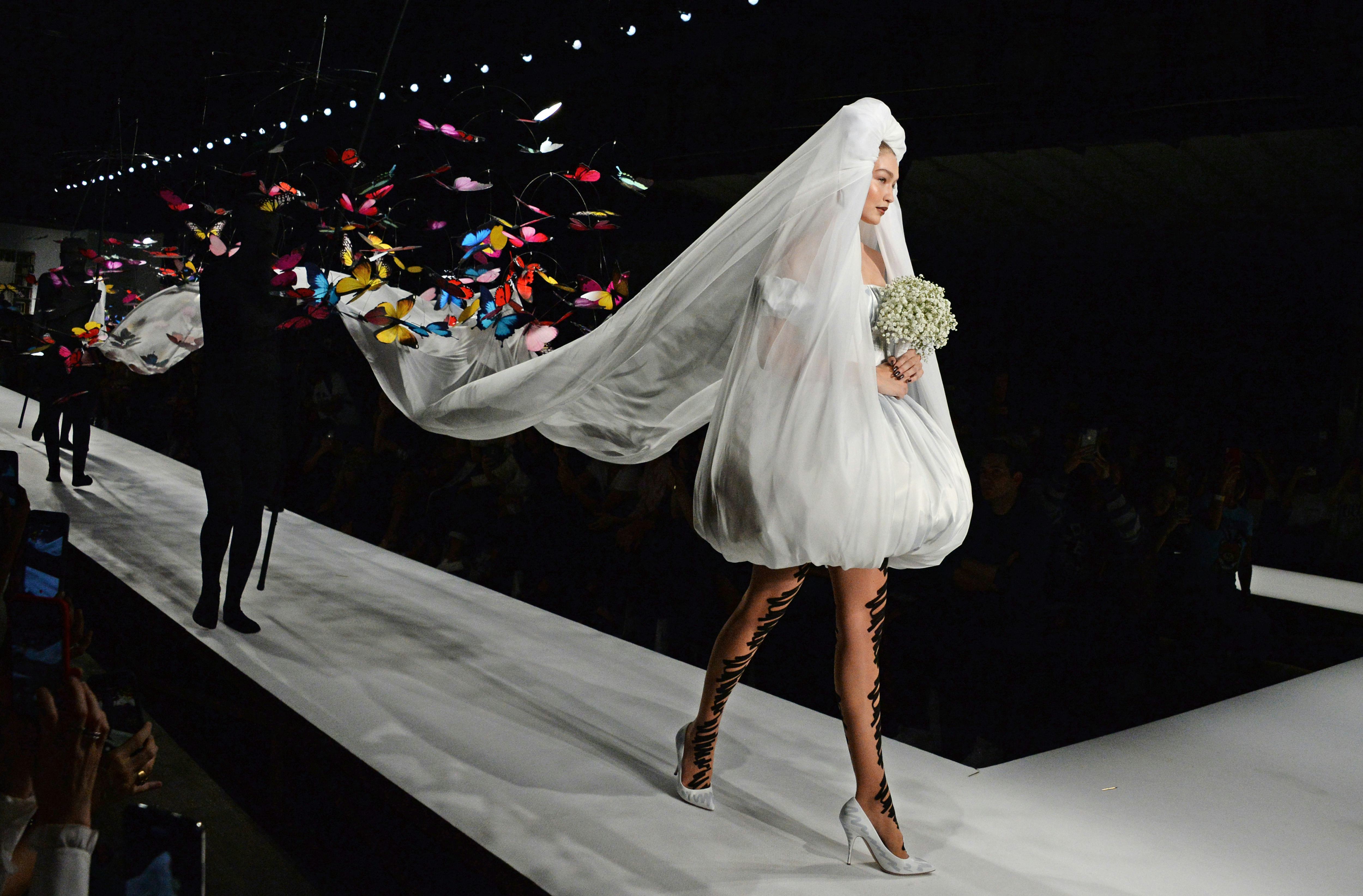 Moschino hotsell wedding dress