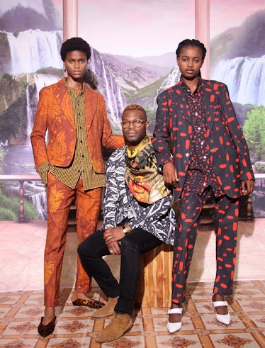 Gucci X Balenciaga Choker Neck Designers T-Shirt in Abuja (FCT