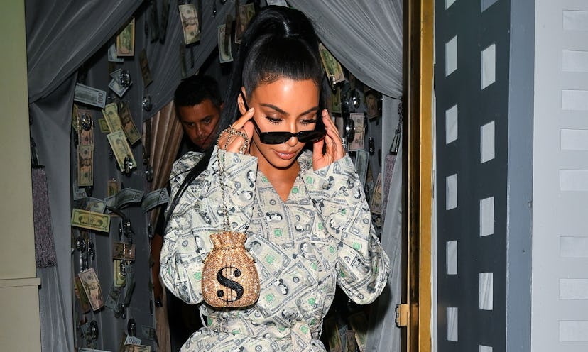 180927pg4_kim_kardashian_b-gr_017.jpg