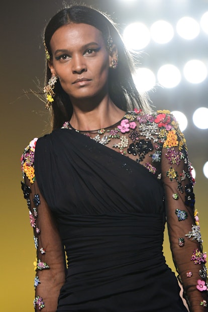 FASHION-ITALY-WOMEN-VERSACE