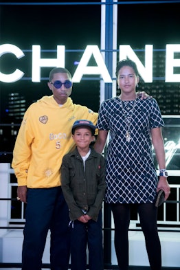 Chanel Cruise 2018/19 Replica Show In Bangkok - Sermsuk Warehouse Pepsi Pier