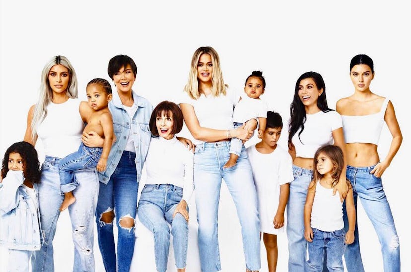 kardashian-christmas2.jpg