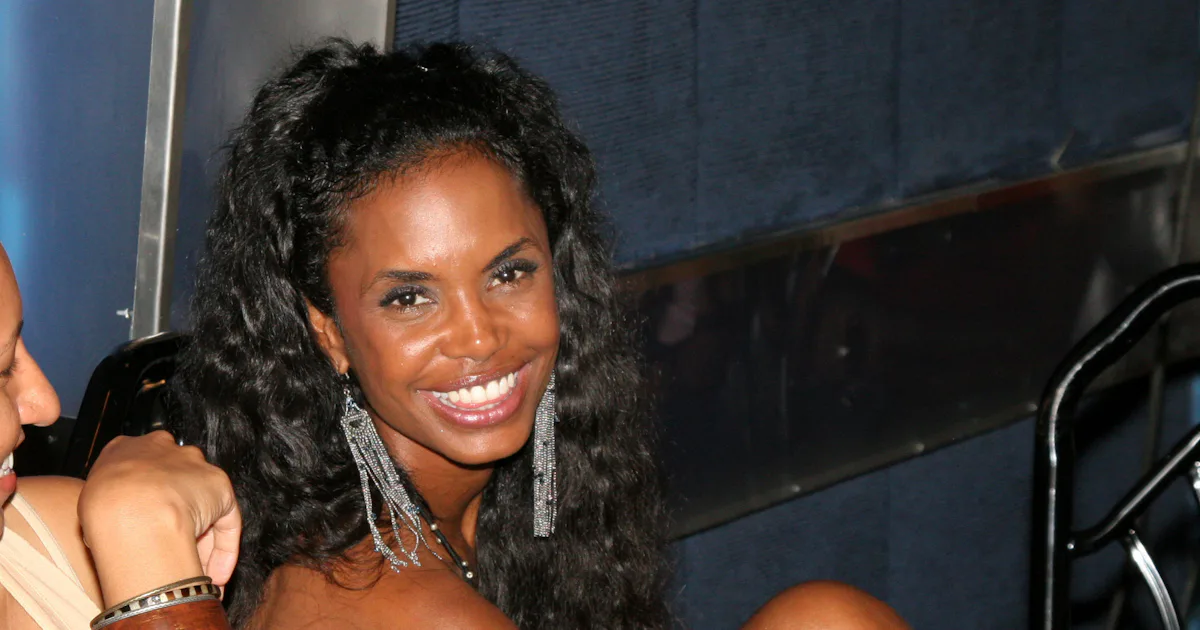 Beyoncé Posted a Moving Tribute to Kim Porter on Instagram During Her ...