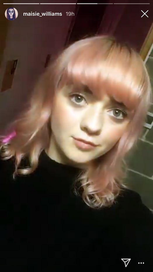 Maisie Williams pink hair1