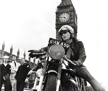 Gone_by_times-Renee_Westminster Bridge.jpg
