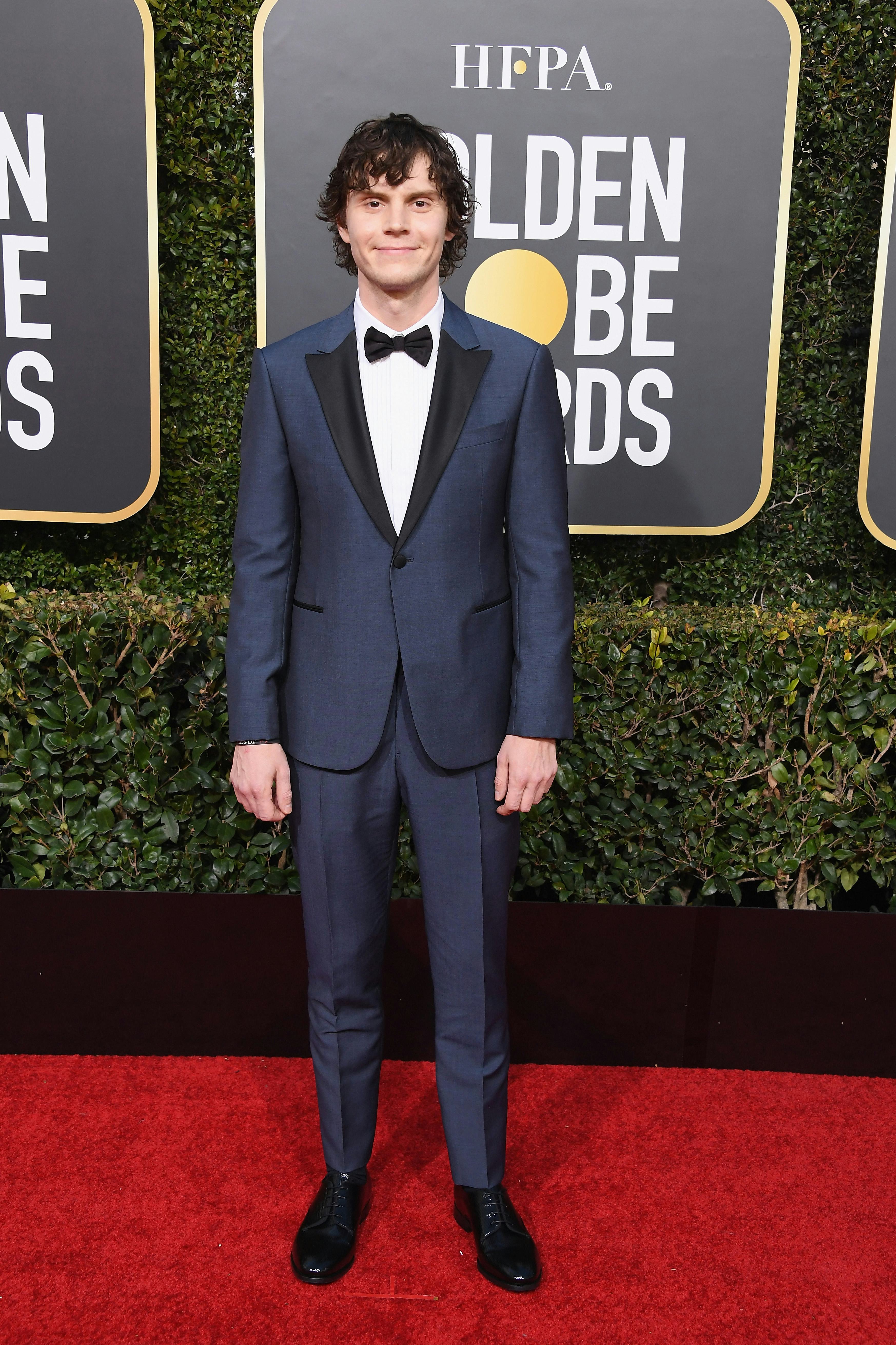 Golden globe outfits 2019 best sale