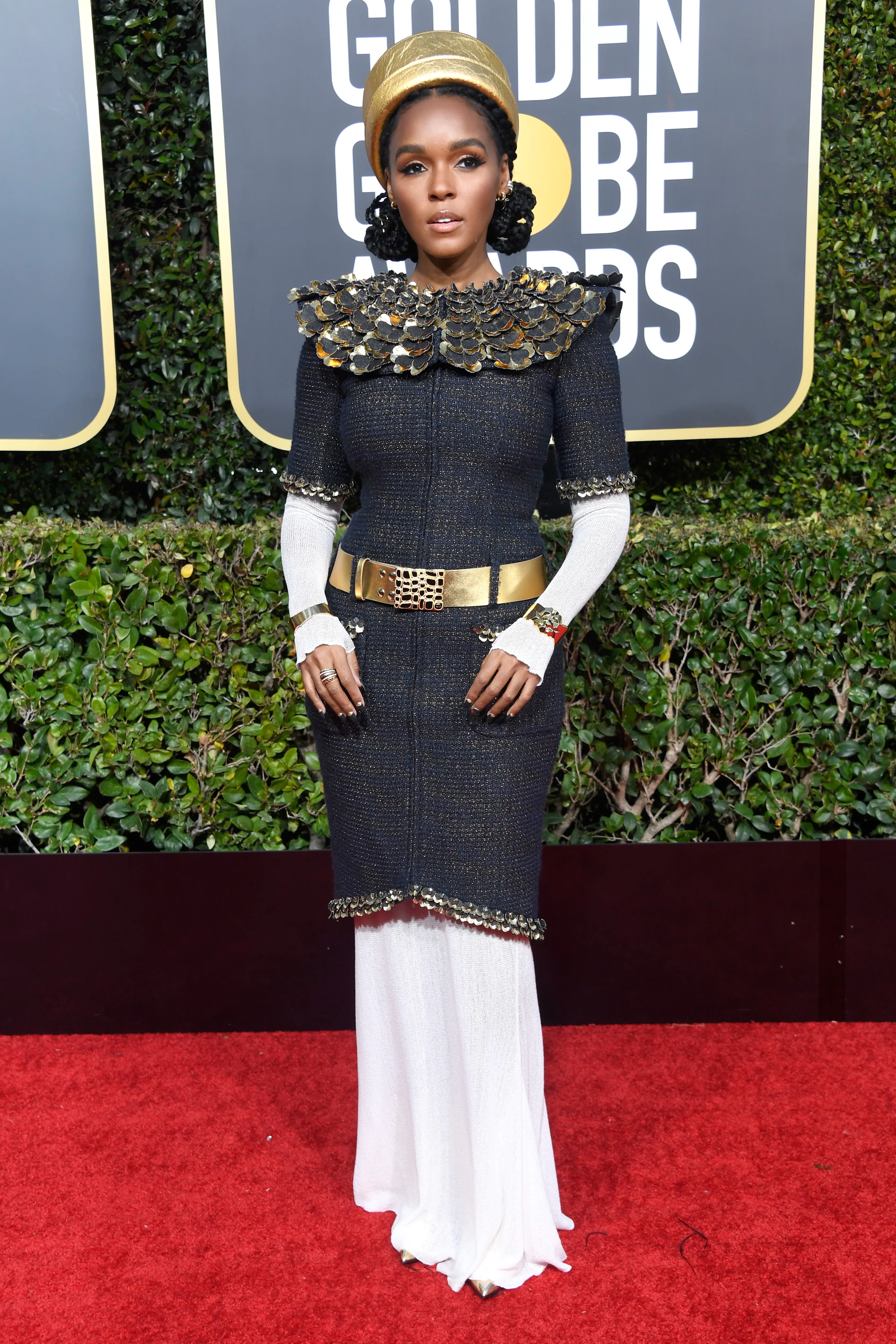 Carpet If Beale Street Could Talk Premiere Regina King On The Wig That  Probably Won Her