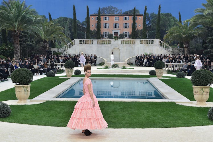 Chanel : Runway - Paris Fashion Week -Haute Couture Spring/Summer 2019