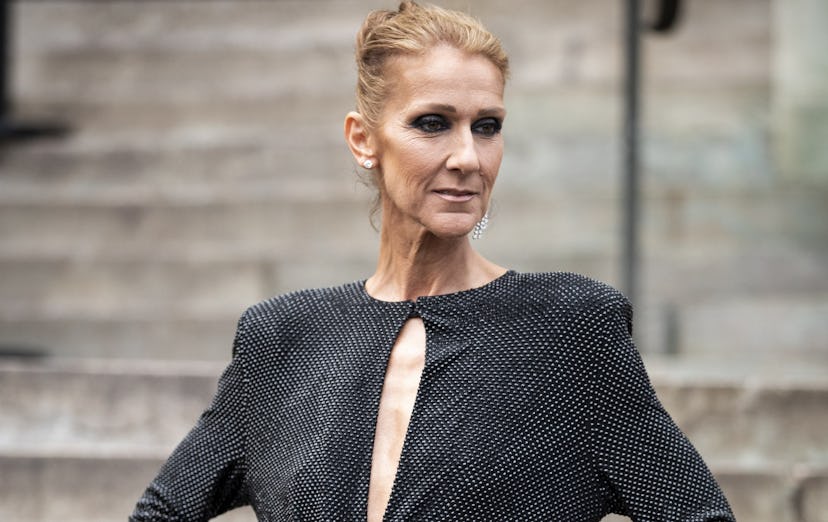 Street Style - Paris Fashion Week - Haute Couture Spring Summer 2020 : Day Two