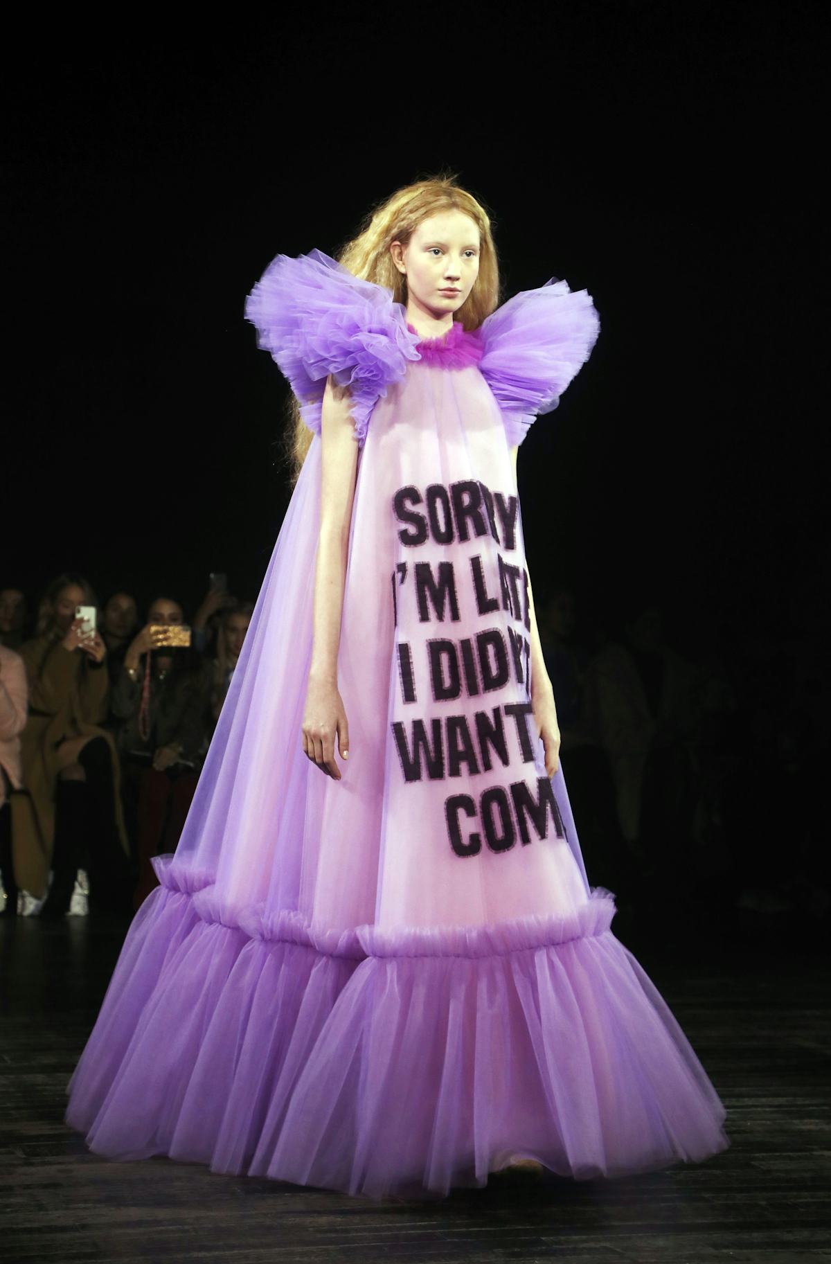 Viktor And Rolf S Spring 19 Couture Collection Is Full Of Memes To Bookmark