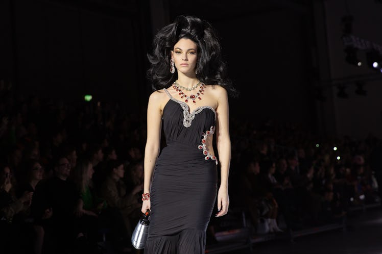 Serichai_Moschino_Runway-028.jpg