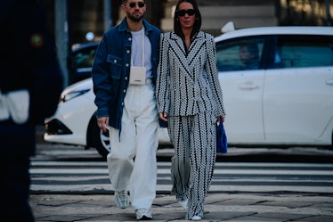 Street Style at Milan Fashion Week This Season Comes With a Touch of ...