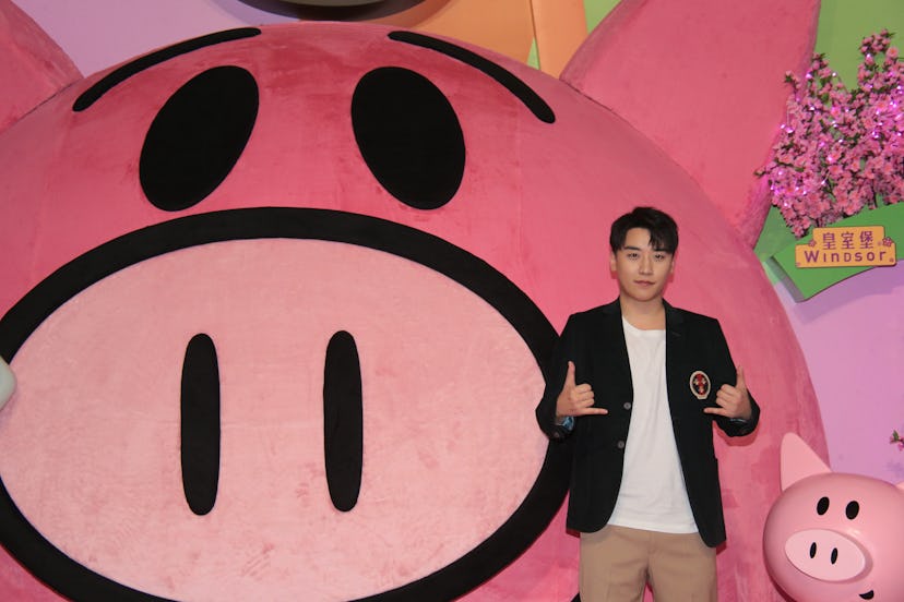 Seungri Attends Press Conference In Hong Kong