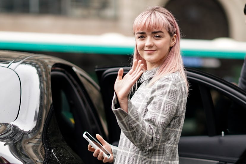 Street Style - Paris Fashion Week Womenswear Fall/Winter 2019/2020 : Day Eight