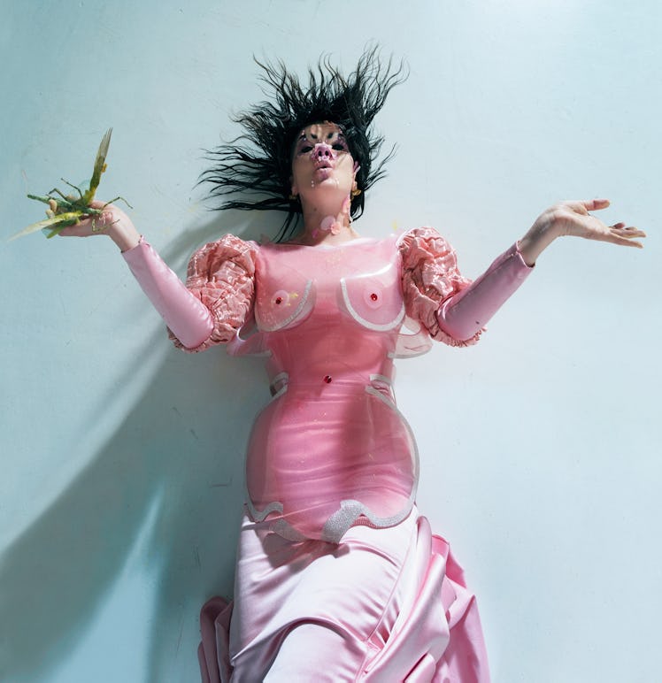 Björk wears a Sinéad O'Dwyer bustier; David Ferreira dress; Damselfrau earrings.