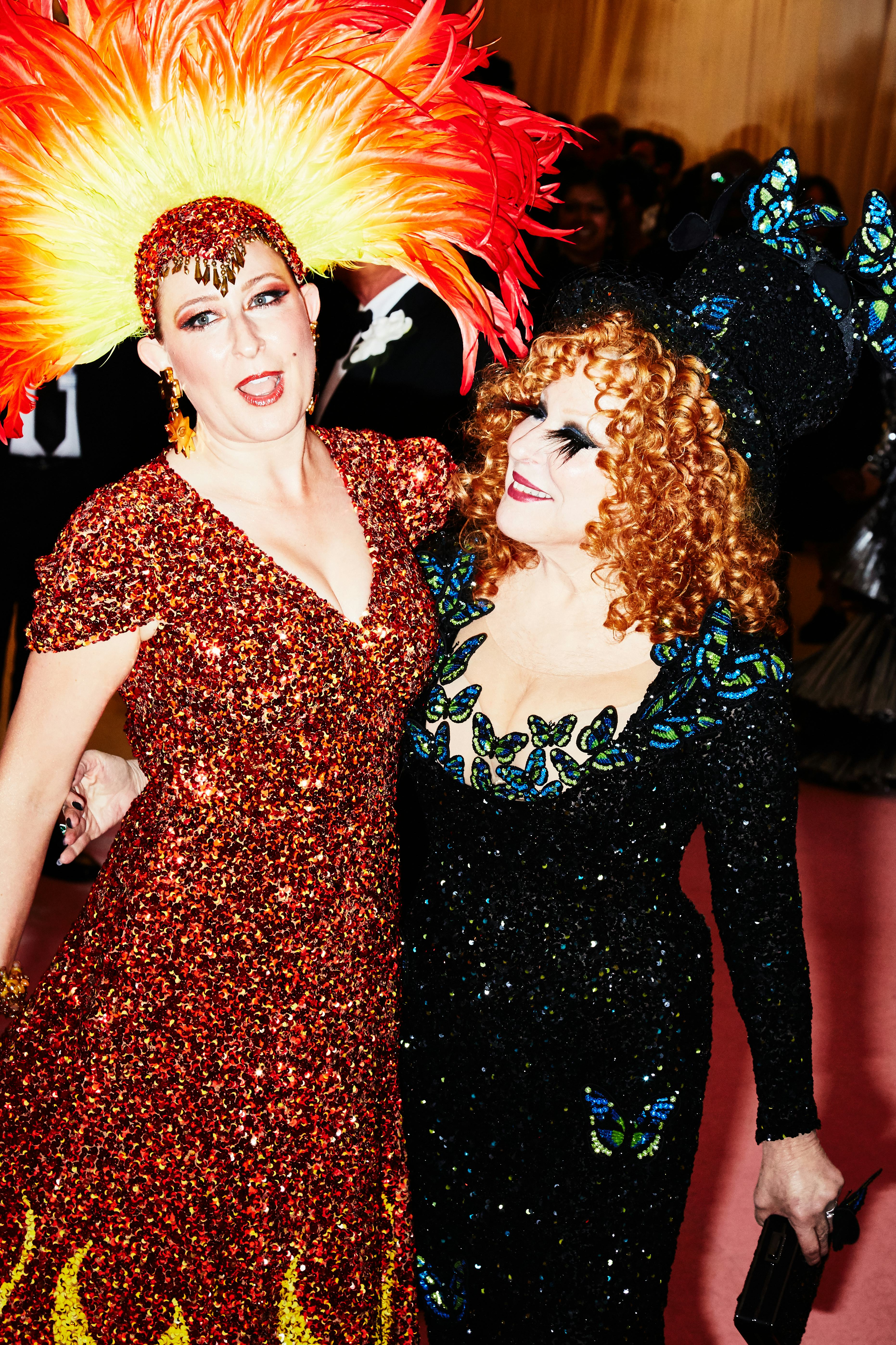 Boobs bette midler Bette Midler