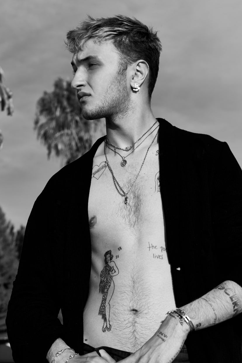 BB8A327412-47 AM.jpg