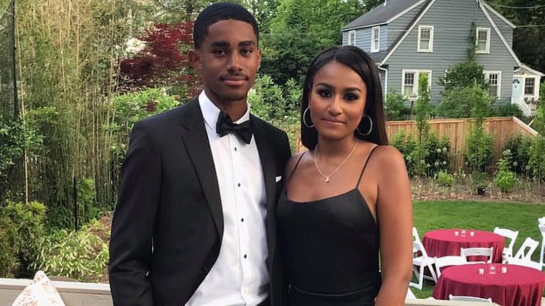 Sasha Obama Looks All Grown Up In Her Prom Photos