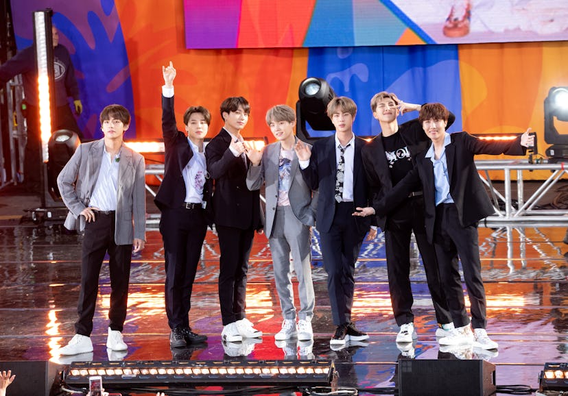 BTS Performs On "Good Morning America"