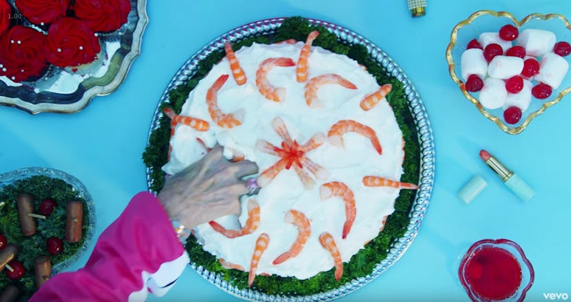 taylor-swift-shrimp-cake.jpg