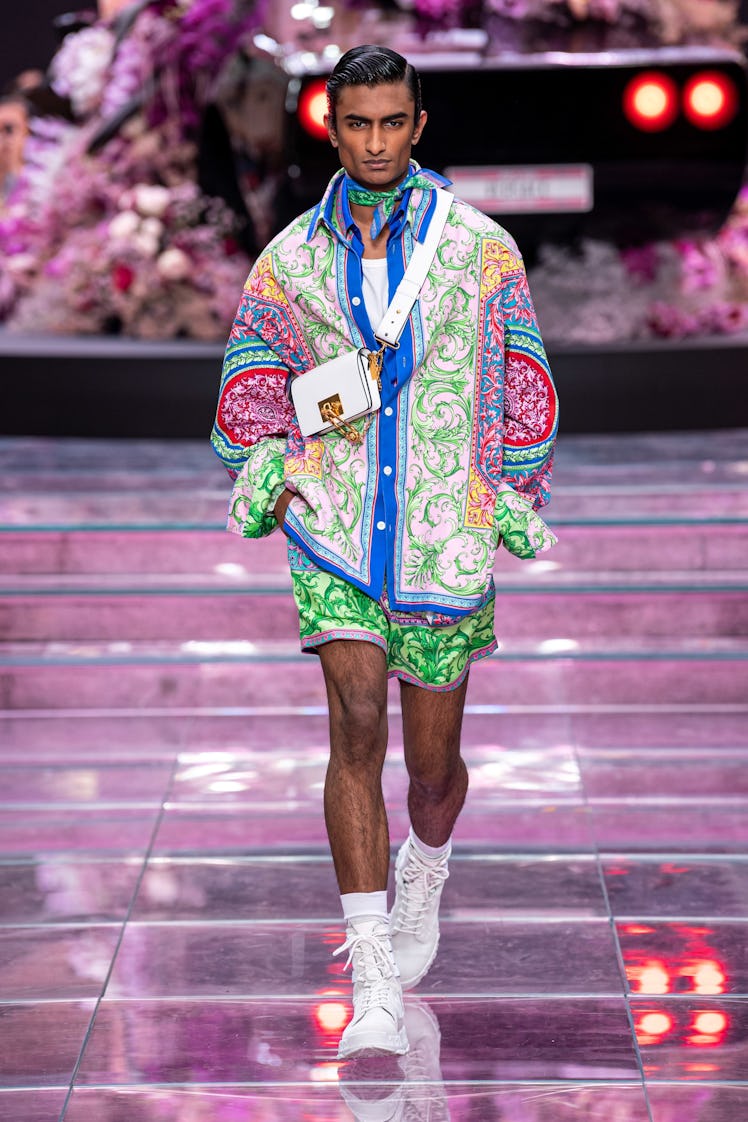 VERSACE 40.jpg