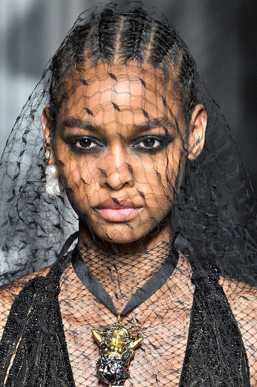 Christian Dior : Runway - Paris Fashion Week - Haute Couture Fall/Winter 2019/2020