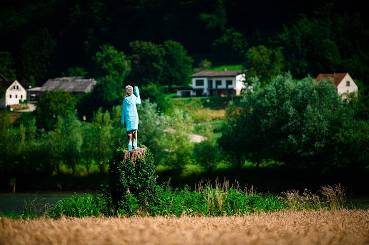 SLOVENIA-US-TRUMP-SCULPTURE-OFFBEAT