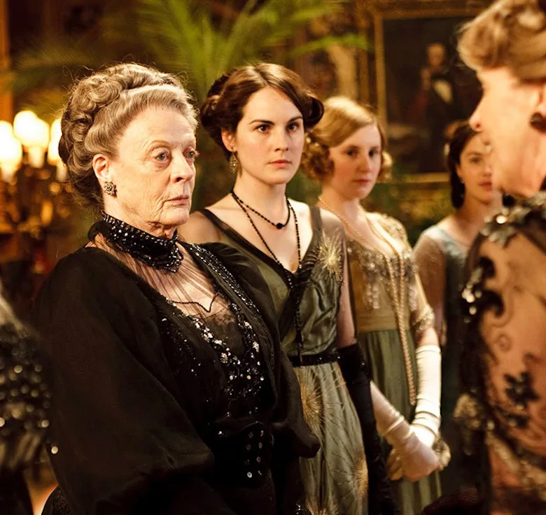 Downton Abbey': Revisit the Series's Best Fashion Moments Downton Abbey': Revisit the Series's Best Fashion Moments
