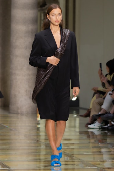 Bottega Veneta Street Style at Fashion Month, Spring '20 Shows – Footwear  News