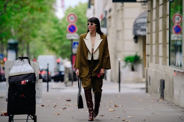 Paris Fashion Week’s Street Style Stars Are Braving the Rain