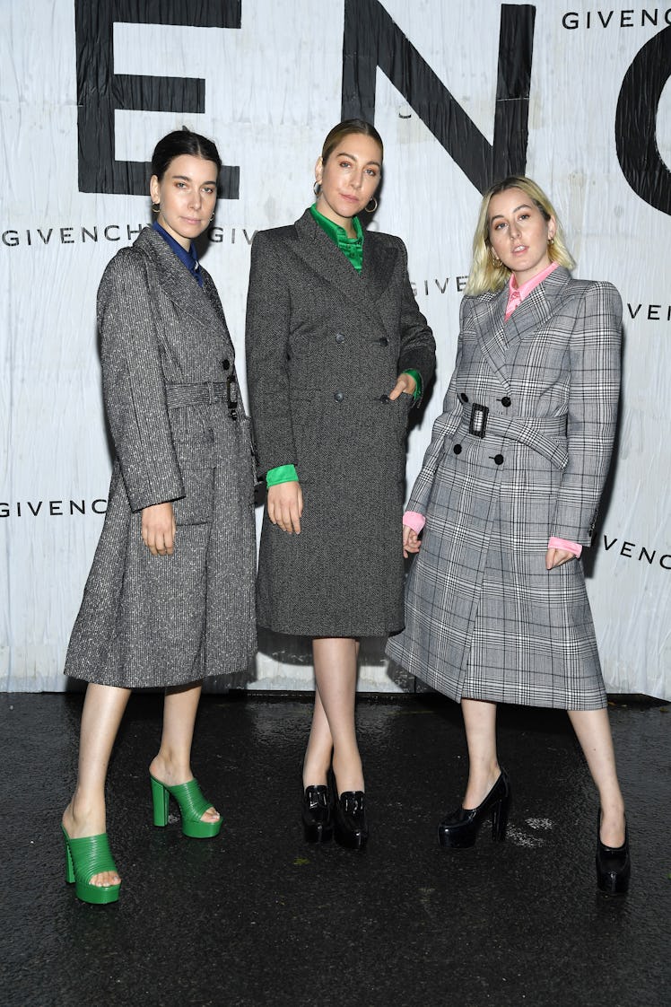 Givenchy : Front Row - Paris Fashion Week - Womenswear Spring Summer 2020