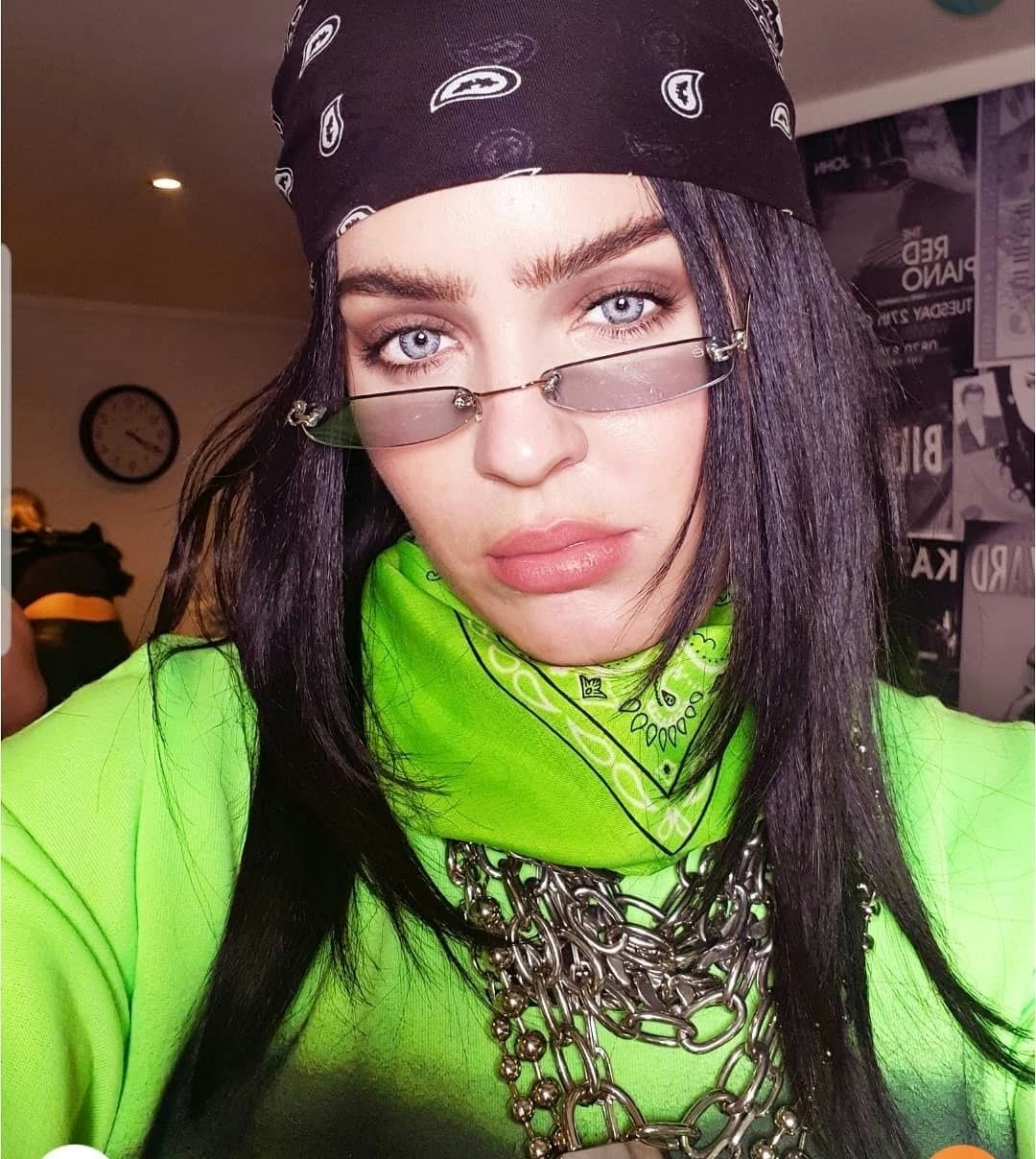 billie eilish wig spirit halloween