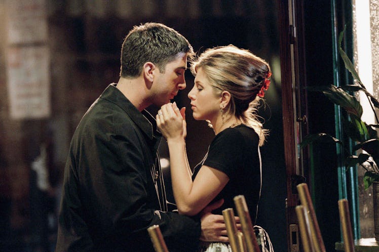 David Schwimmer as Ross Geller and Jennifer Aniston as Rachel Green in Episode 7 of Friends