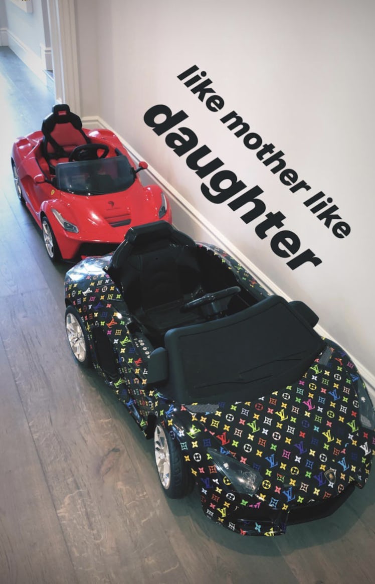 An Instagram story post by Kylie Jenner with two toy cars and he text 'like mother like daughter'