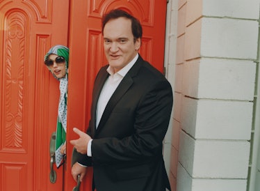 Quentin Tarantino leaving his party while Pussycat is at the door