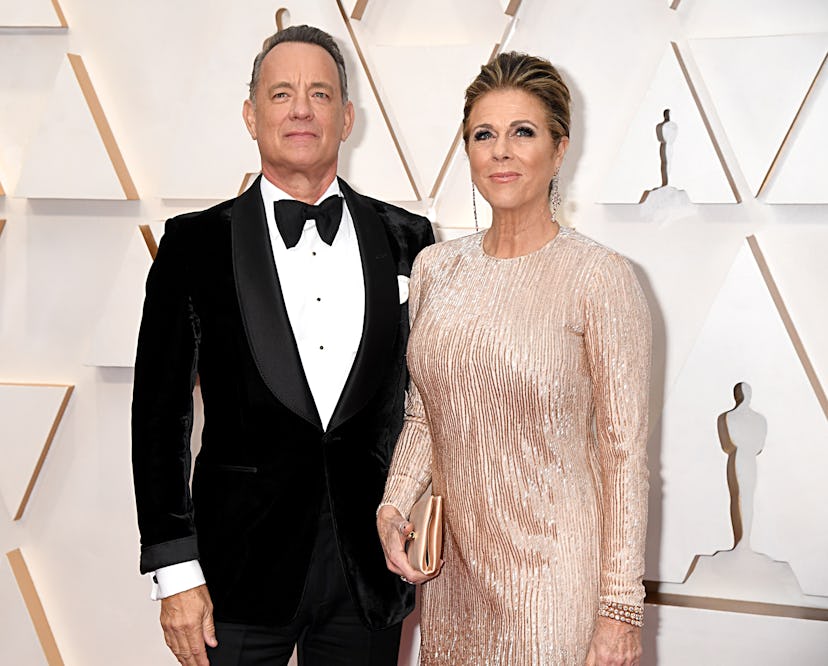 Tom Hanks and Rita Wilson on red carpet.