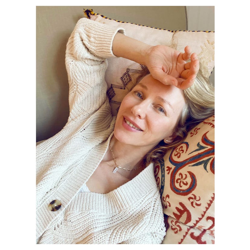 Naomi Watts selfie