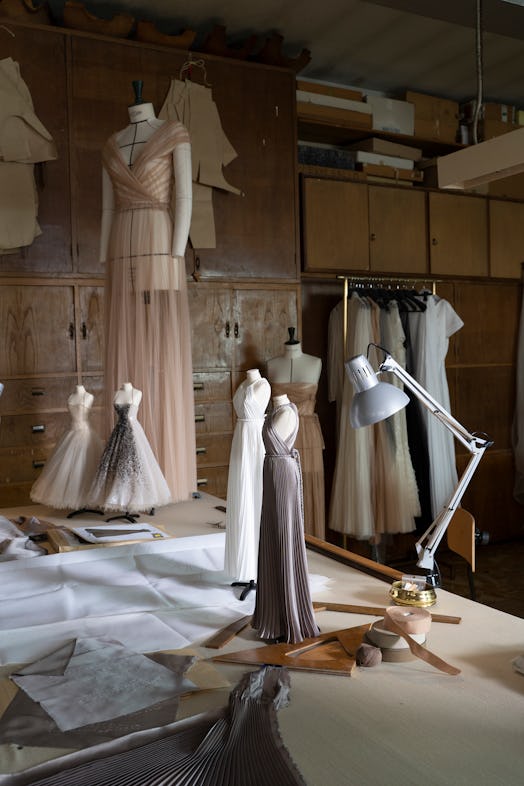 Dior behind the scenes couture