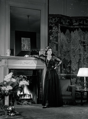 Coco Chanel dans son appartement au Ritz pour Harper’s Bazaar, Paris