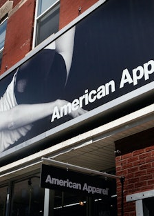 American Apparel façade