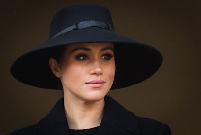 meghan markle in a black hat