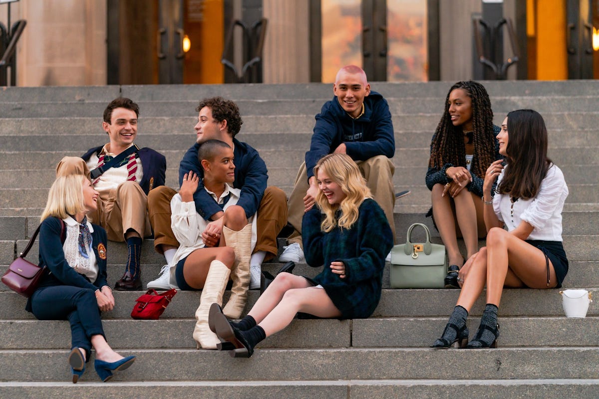 Are These The Gossip Girl Reboot S New Blair And Serena Are These The Gossip Girl Reboot S New Blair And Serena