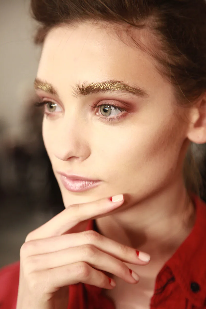 5 Glam Ways To Rock Red Nails Tonight