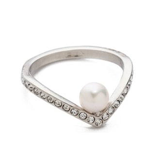 Ultra-Mini V Pearl and Crystal Ring