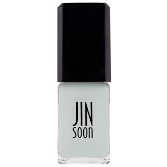 Nail Lacquer in Kookie White